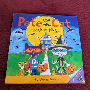Pete the Cat Halloween Adventure Book